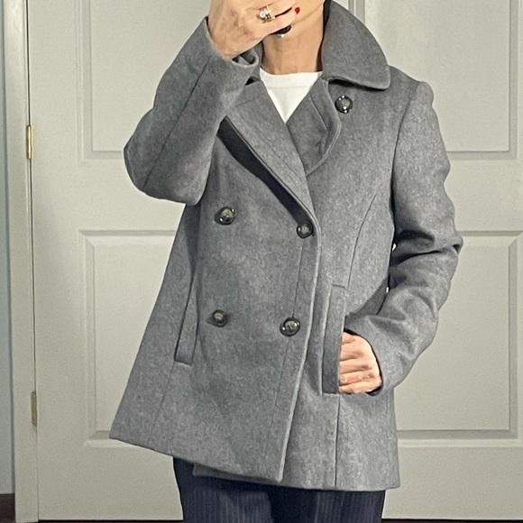 Theory Wool Cashmere Blend Gray Peacoat size M